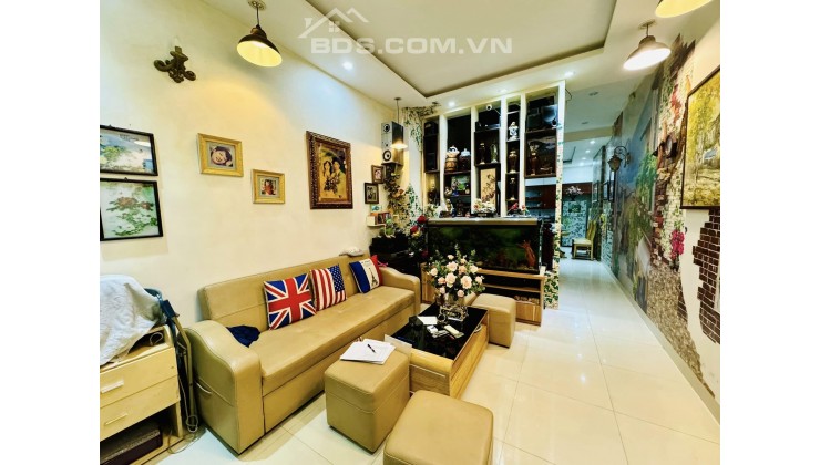 HIẾM! ĐẸP! PHẠM NGỌC THẠCH PHÂN LÔ Ô TÔ TRÁNH DỪNG ĐỖ KINH DOANH 2 THOÁNG NGÕ THÔNG DÂN XÂY 56m2 x 5 TẦNG, hơn 11 tỷ